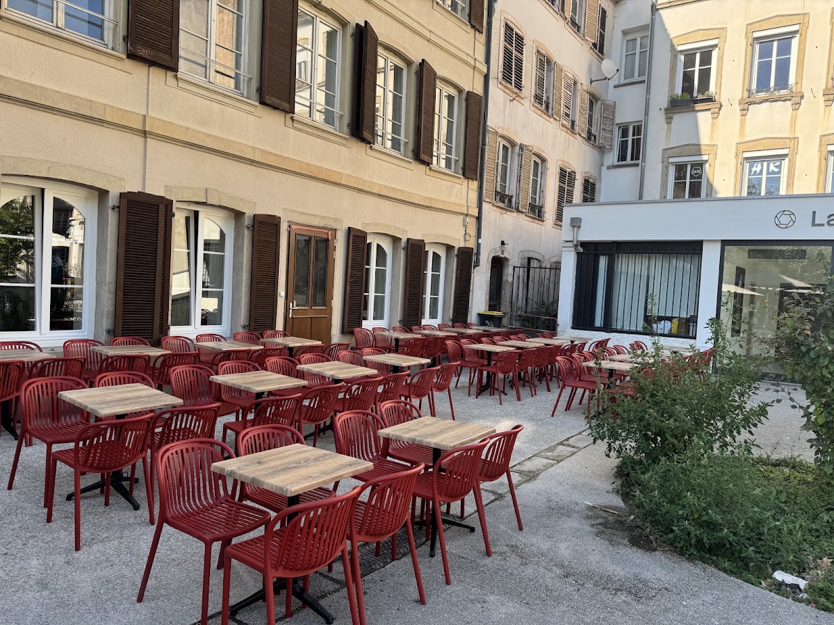 Rouge, photo 1